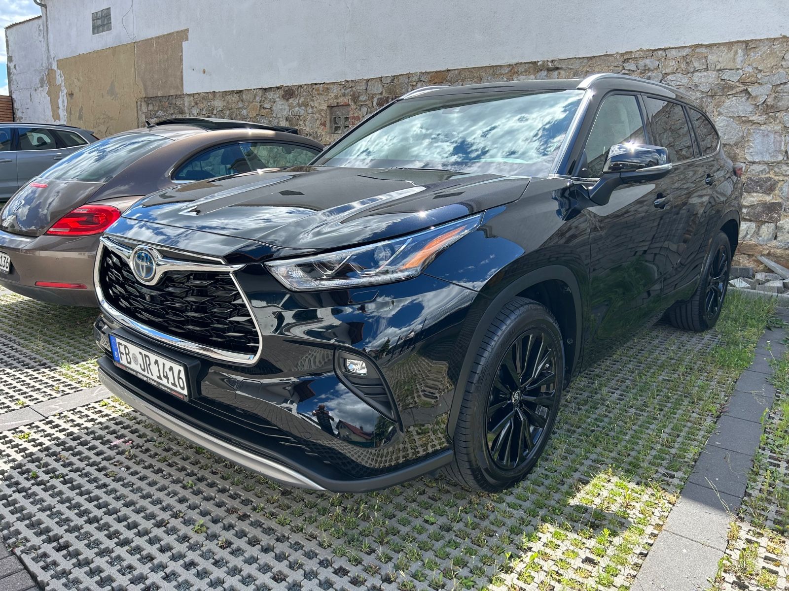 Toyota Highlander Hybrid Luxury AWD ( 7 Sitzplätze )