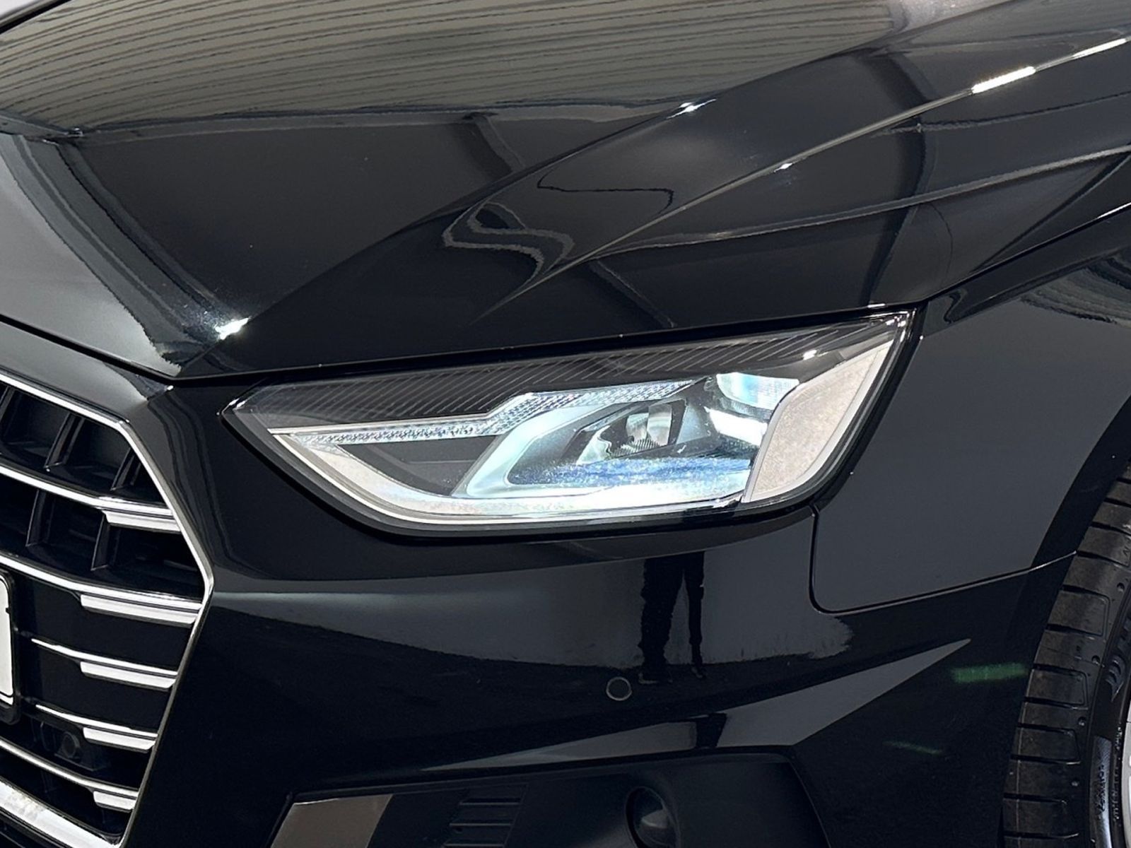 Audi A4 Avant 35 TDI ADVANCED S TRONIC - Samsaru's Car Outlet
