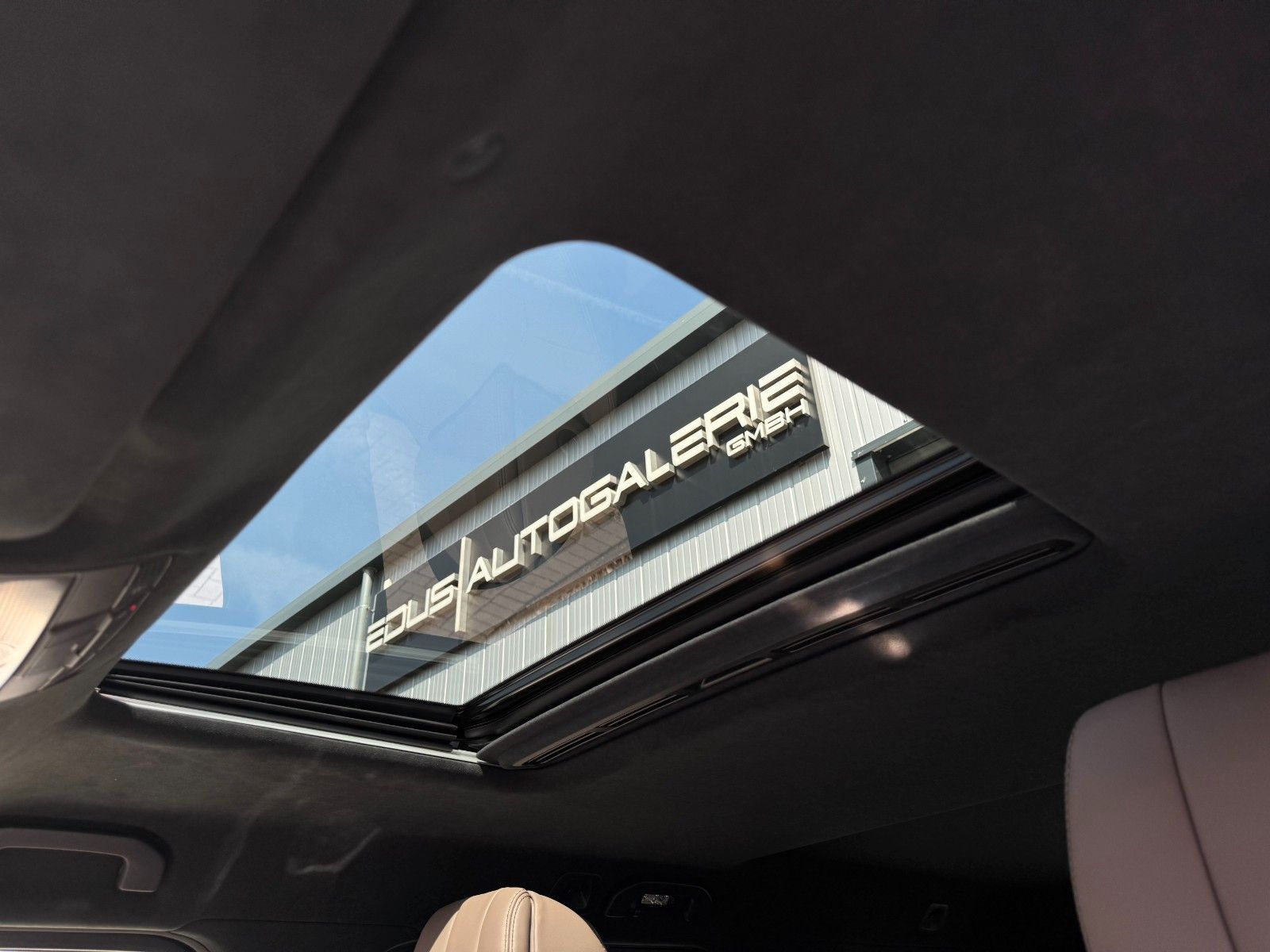 Mercedes-Benz G 500 Exclusive - Samsaru's Car Outlet