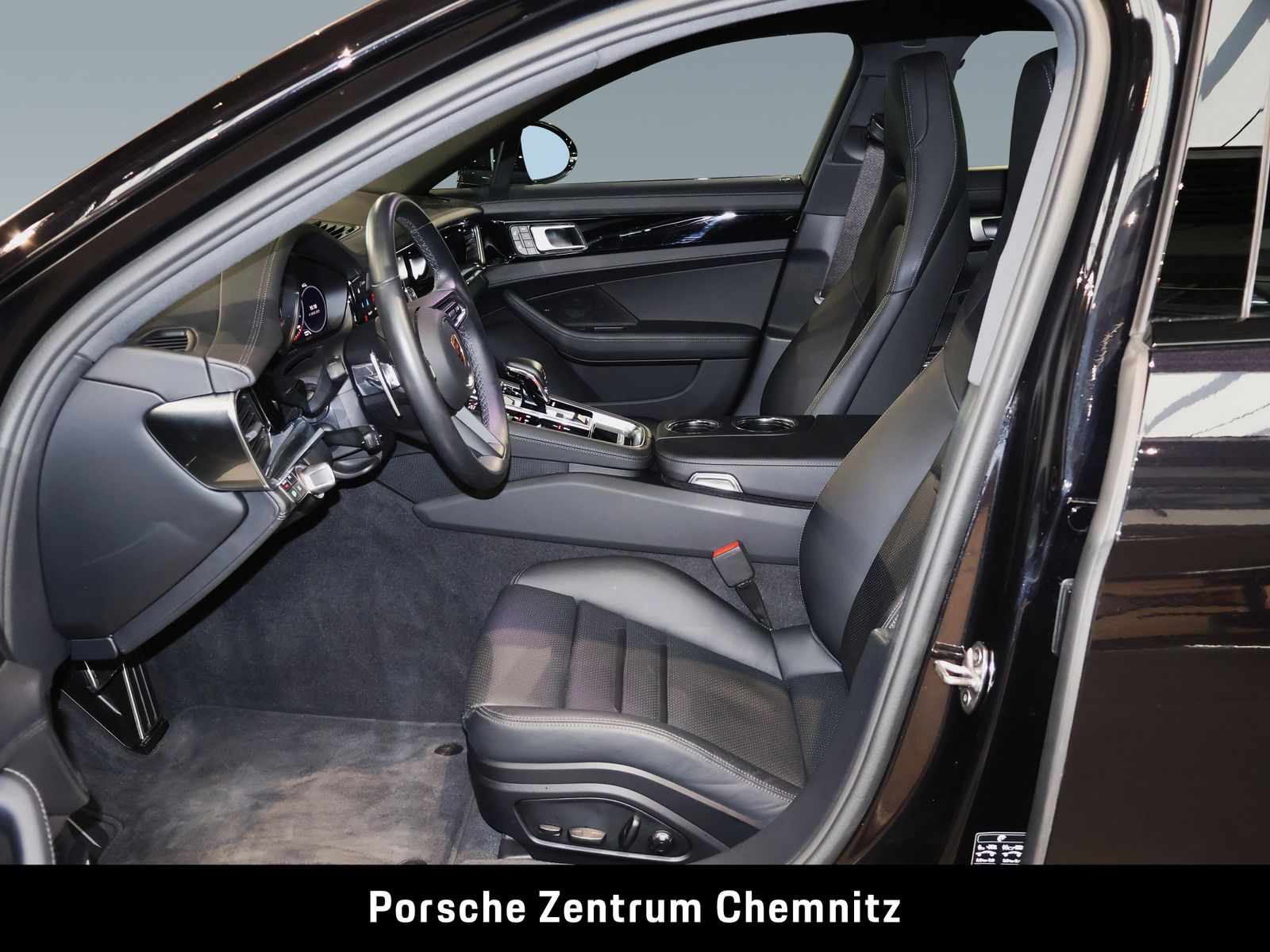 Porsche Panamera 4S E-Hybrid Sport Turismo 4+1 Sitze;Spo