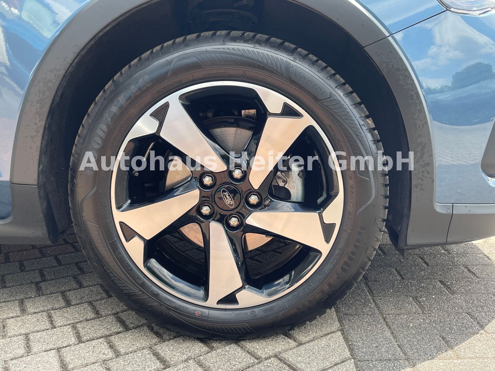 Ford Focus Lim. Aut. 114KW Active /ACC+AHK+BLIS