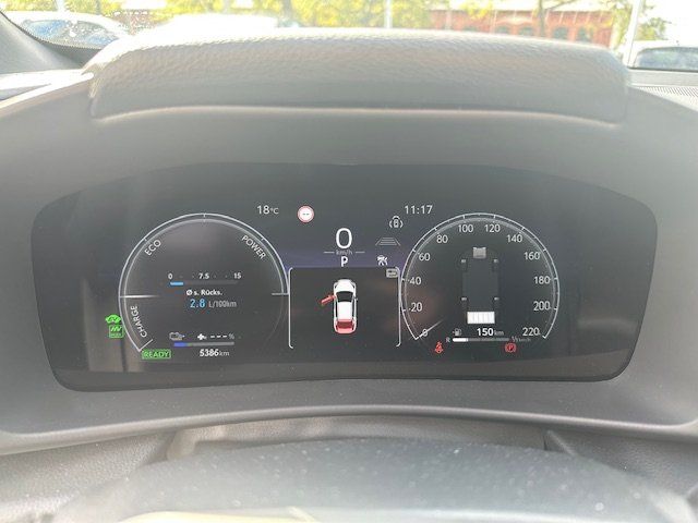 Toyota C-HR 2,0l Plug-In Hybrid 4x2 Black&White