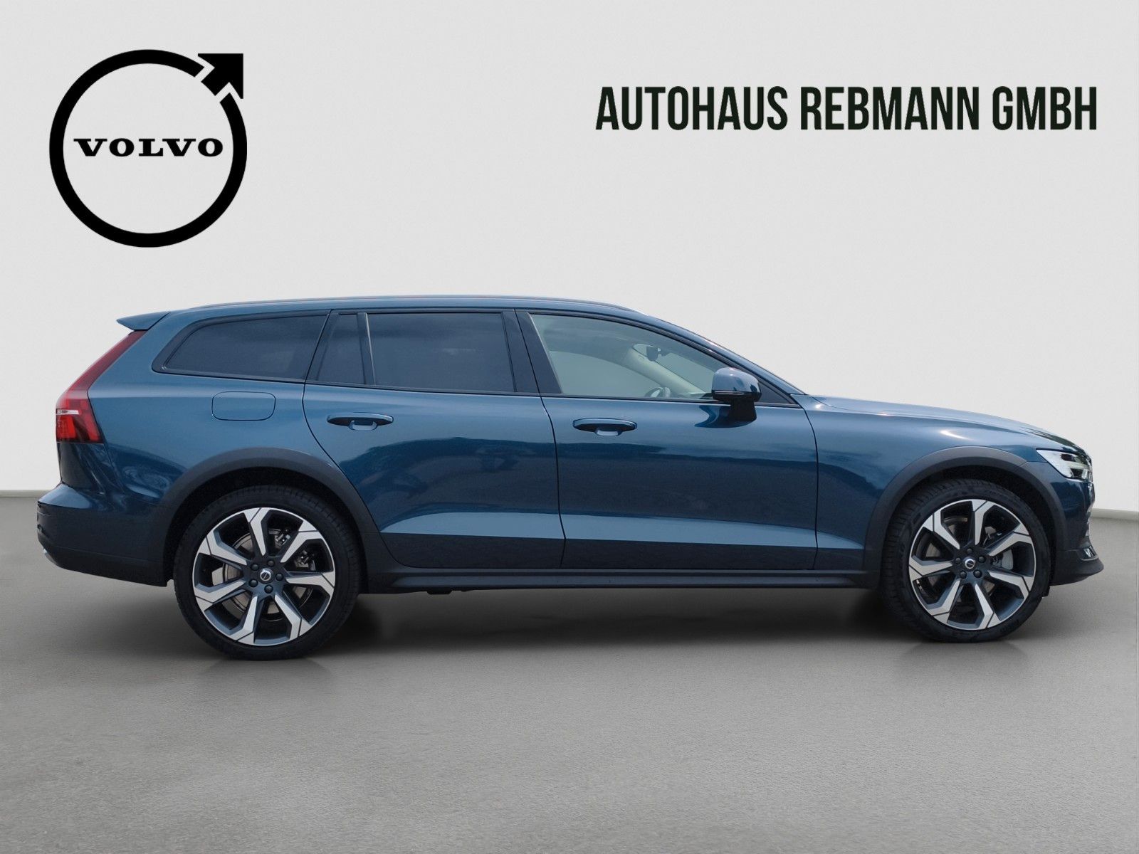 Volvo V60 Cross Country B5 AWD Ultimate