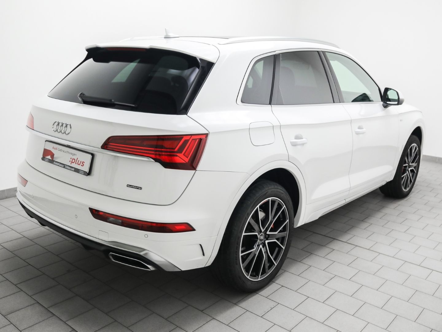 Audi Q5 55 TFSI e qu S line Pano AHK HuD Kamera