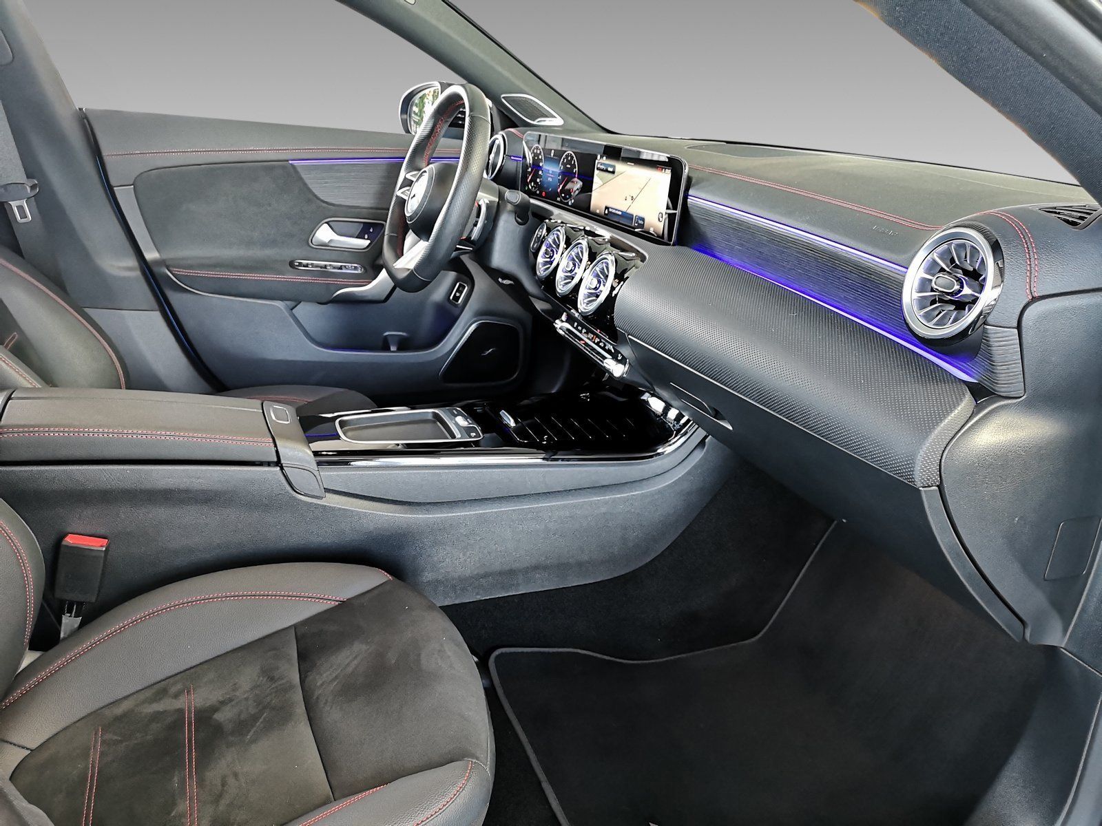 Mercedes-Benz CLA 200 AMG ADVANCED - Samsaru's Car Outlet