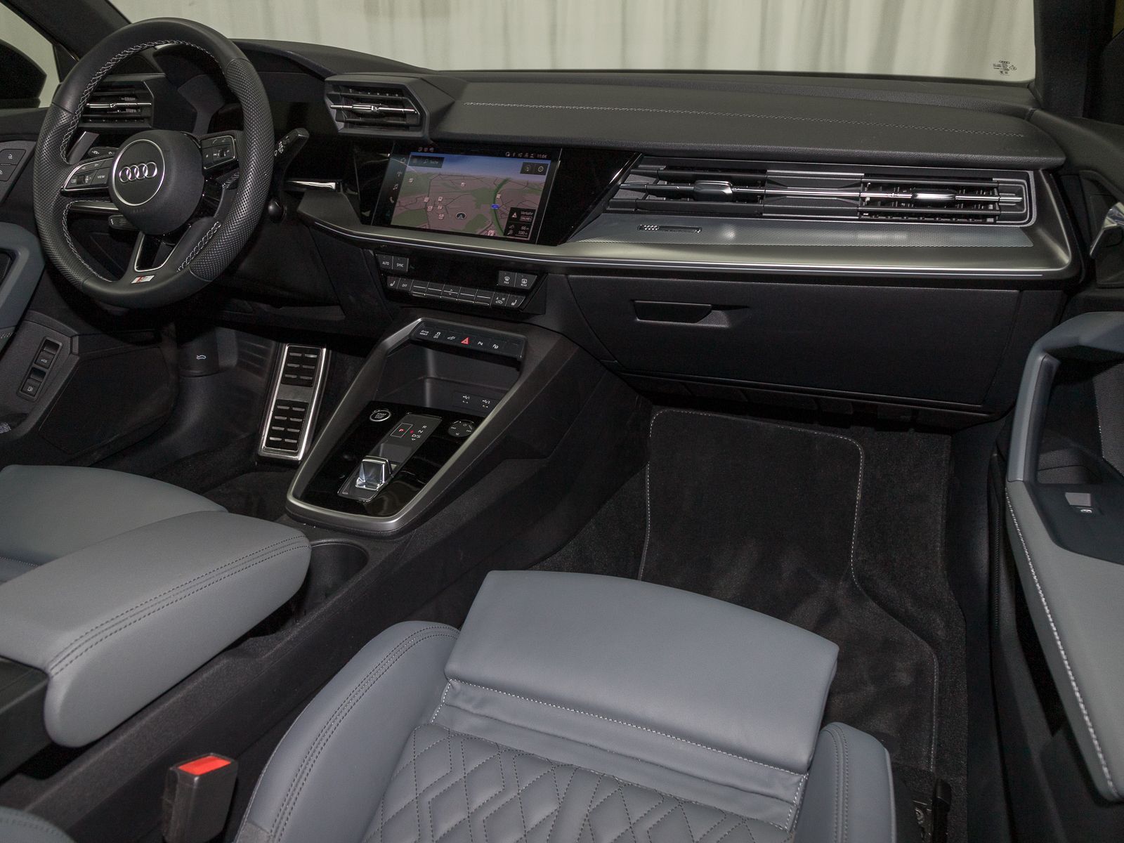 Audi A3 Sportback 45 TFSIe 2x S LINE - Samsaru's Car Outlet