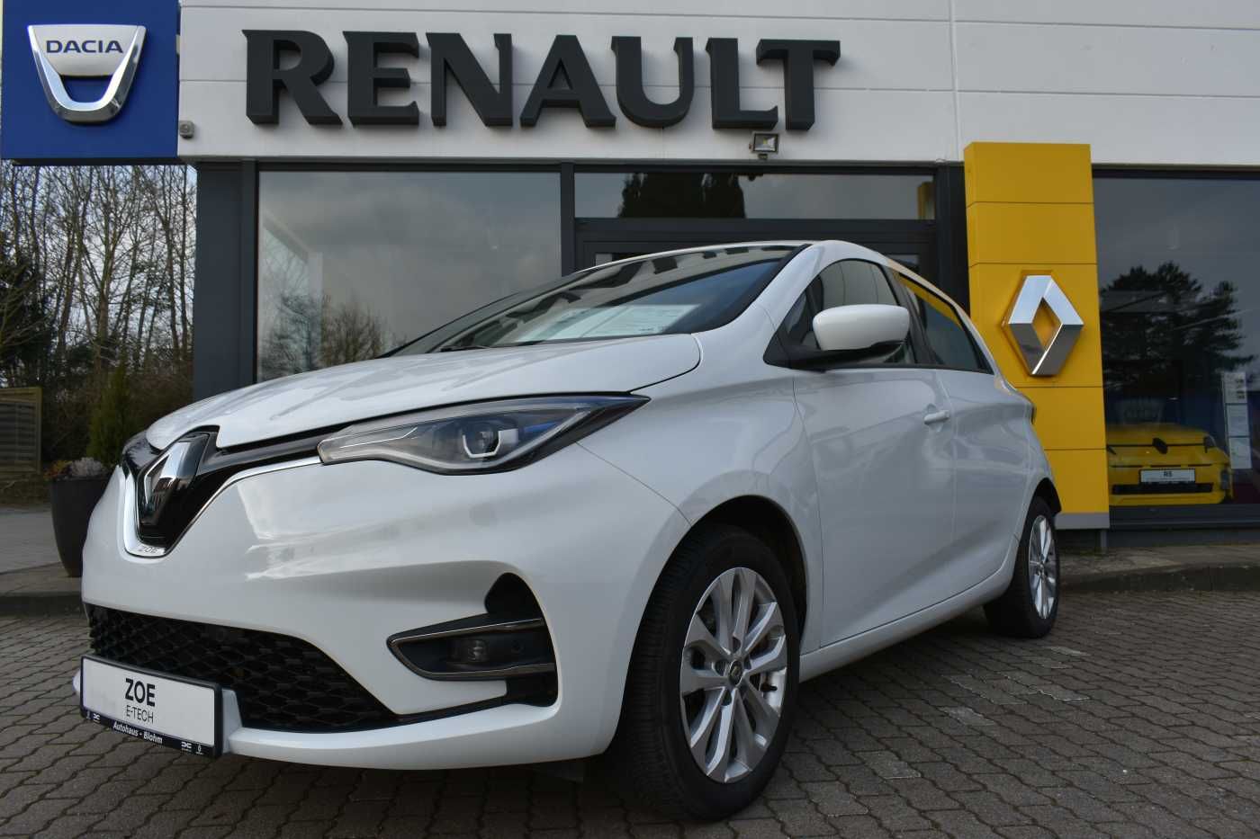 Renault ZOE Experience R110 Z.E. 50 - Samsaru's Car Outlet