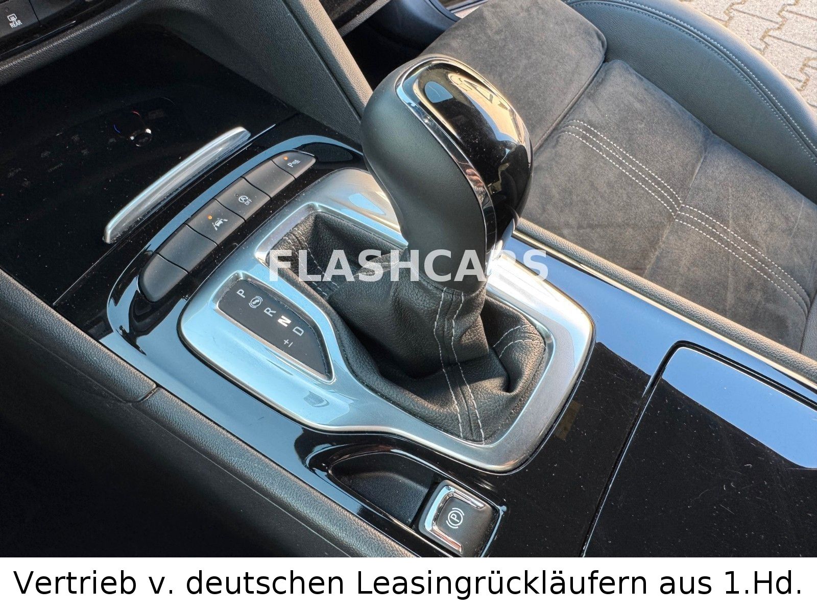 Opel Insignia B S.T. Elegance - Samsaru's Car Outlet