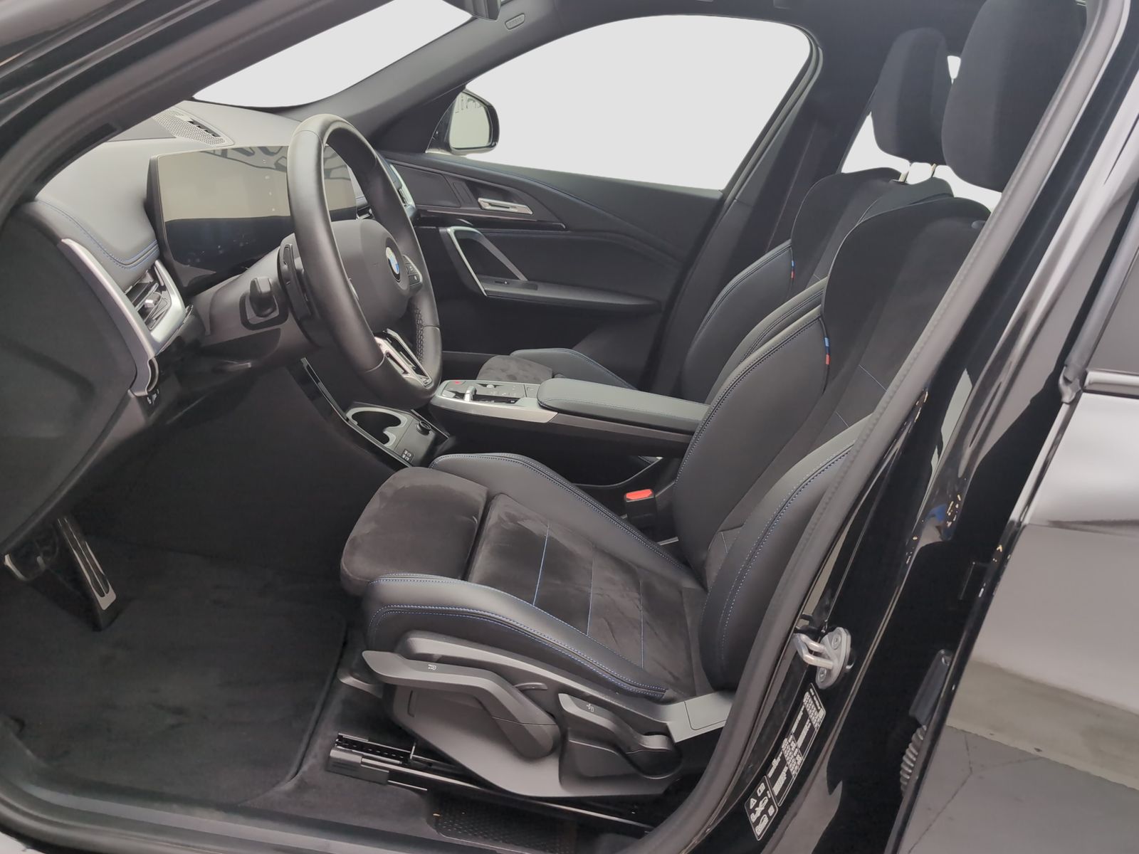 BMW X1 xDrive23d M Sport - Samsaru's Car Outlet