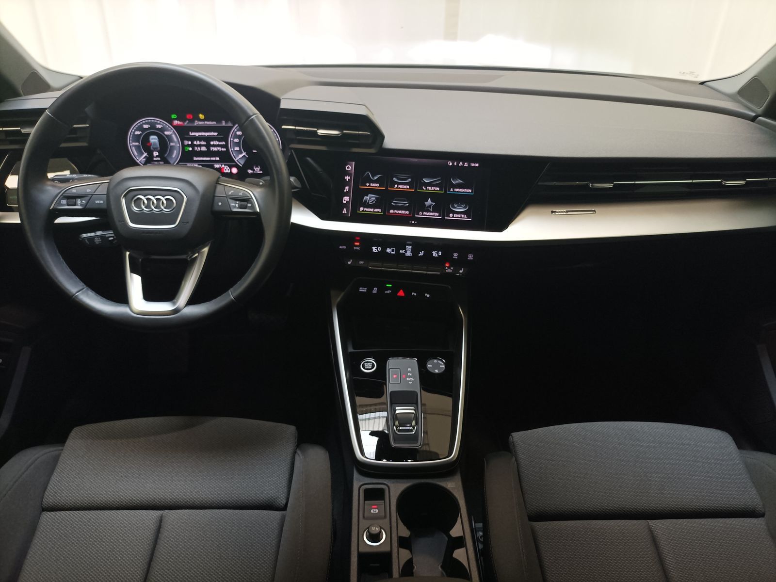 Audi A3 45 1.4 TFSI e S Line|Navi|V. Cockpit|PDC|LED
