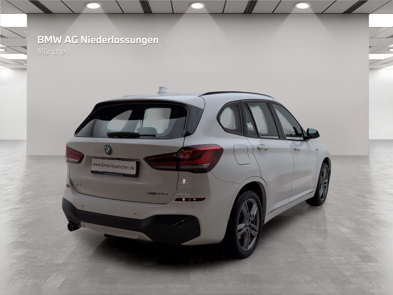 BMW X1 xDrive25e M Sport - Samsaru's Car Outlet