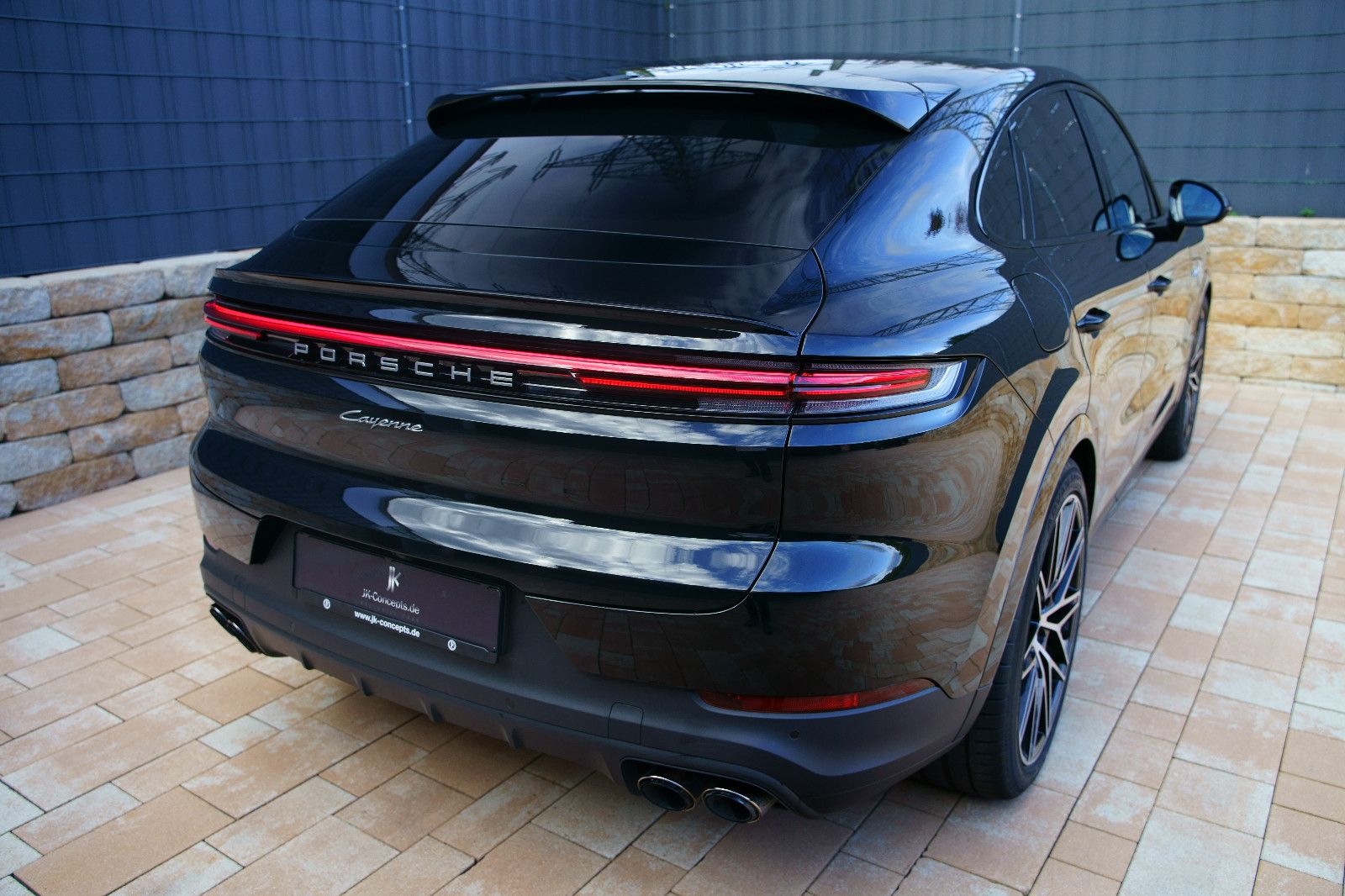 Porsche Cayenne Coupe E-Hybrid *P-DISPLAY*HEADUP*18W*ACC