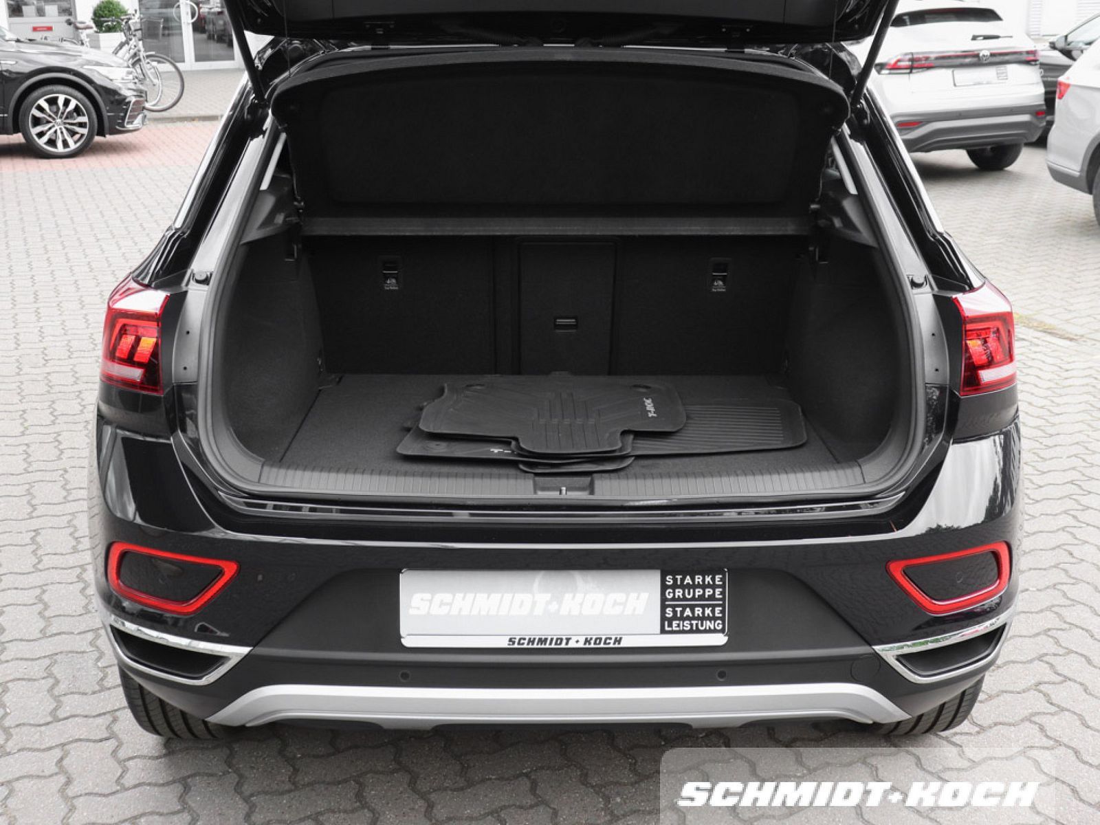 Volkswagen T-Roc Style 1.5 TSI OPF DSG - Samsaru's Car Outlet