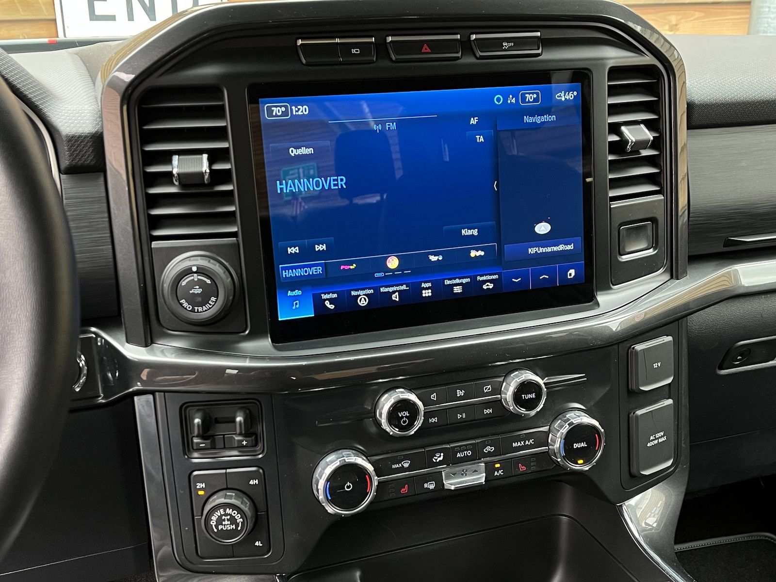 Ford F 150 2.7 V6 SuperCrew 4x4 - Samsaru's Car Outlet
