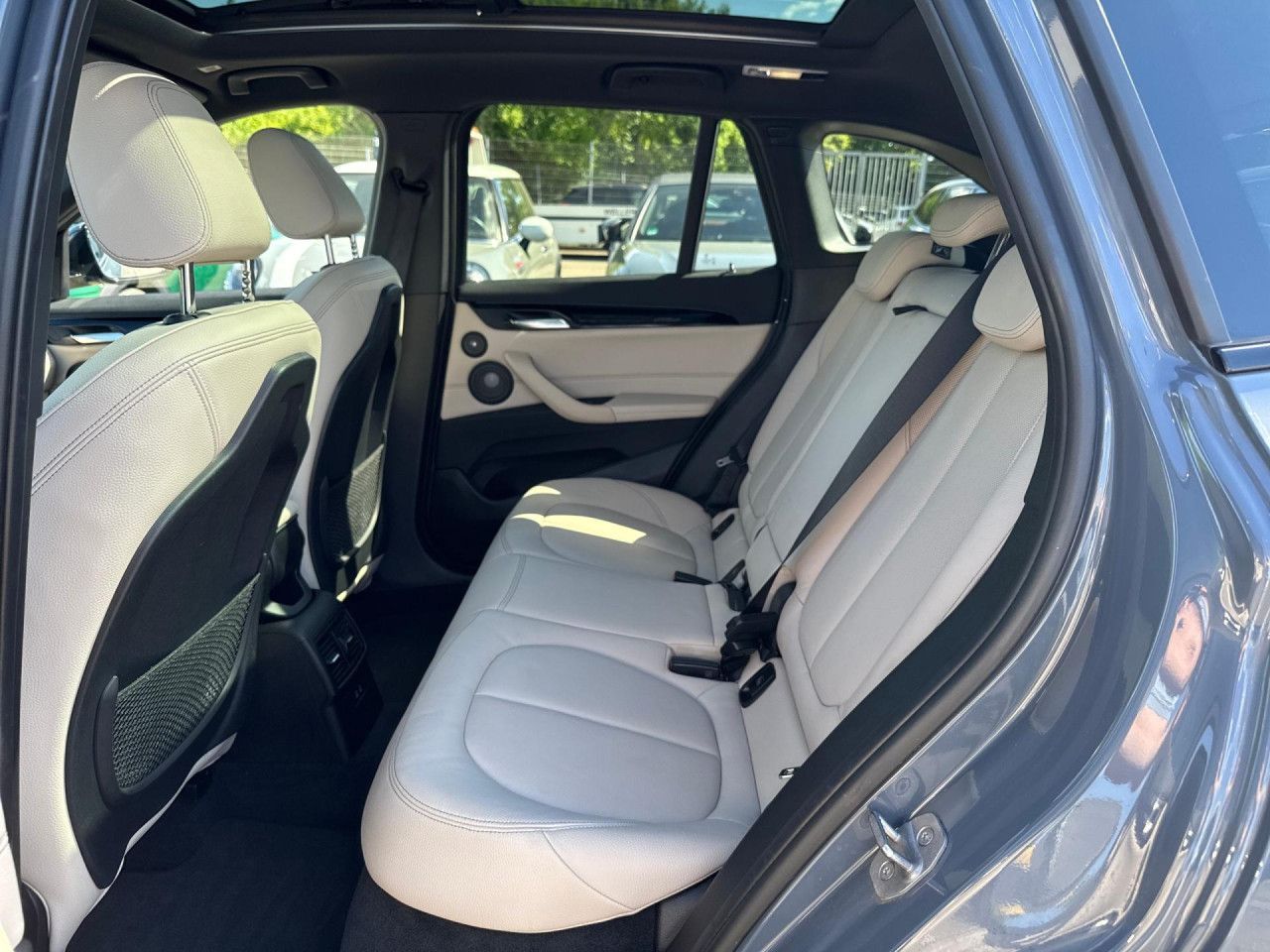 BMW X1 xDrive25e M Sport - Samsaru's Car Outlet