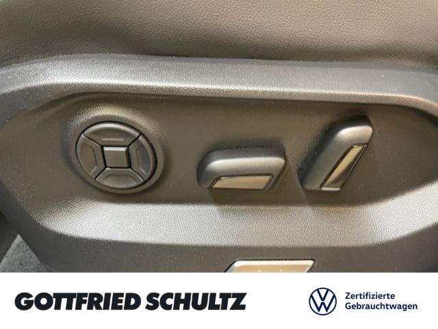 Volkswagen Touareg 3.0 TDI V6 4motion R-LINE - Samsaru's Car Outlet