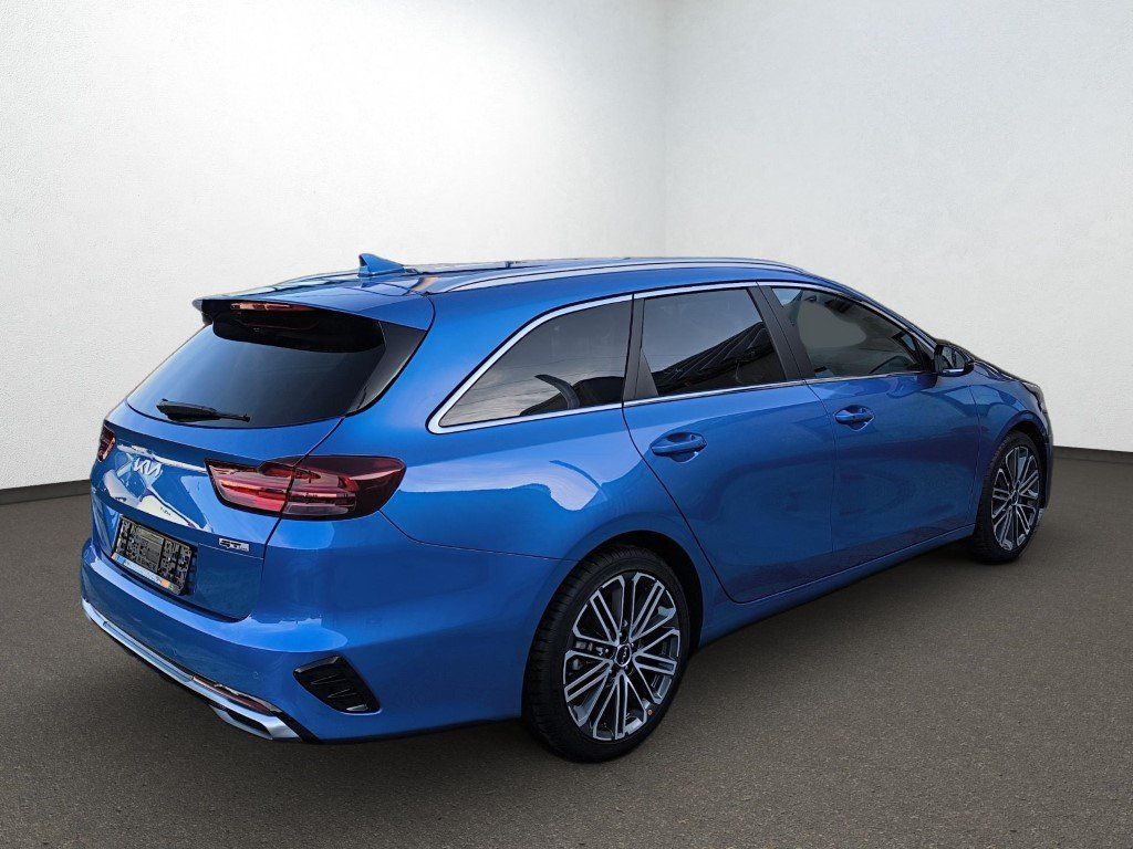 Kia CEED SW 1.5T GTL - Samsaru's Car Outlet