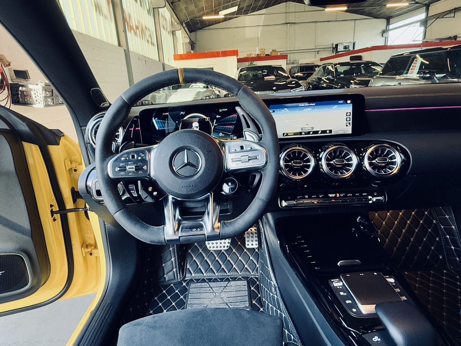 Mercedes-Benz CLA 45 AMG - Samsaru's Car Outlet