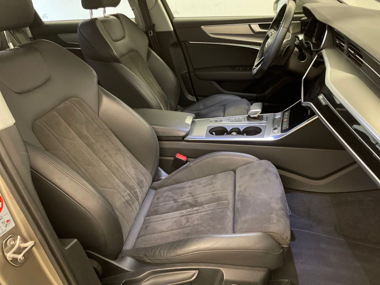 Audi A6 40 TDI Avant sport - Samsaru's Car Outlet