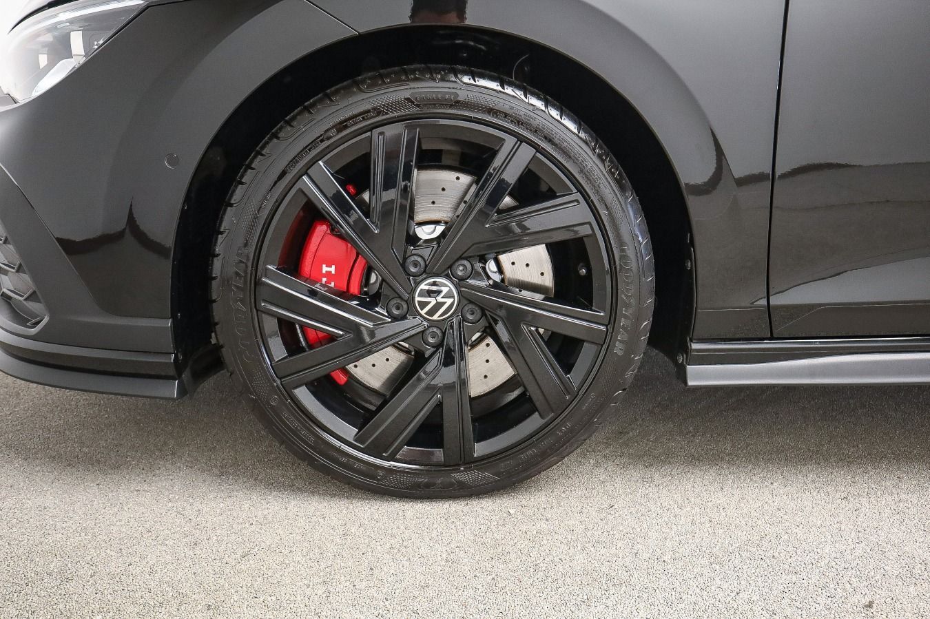 Volkswagen Golf VIII 2.0 TSI DSG GTI CLUBSPORT*BLACK-STYLE*