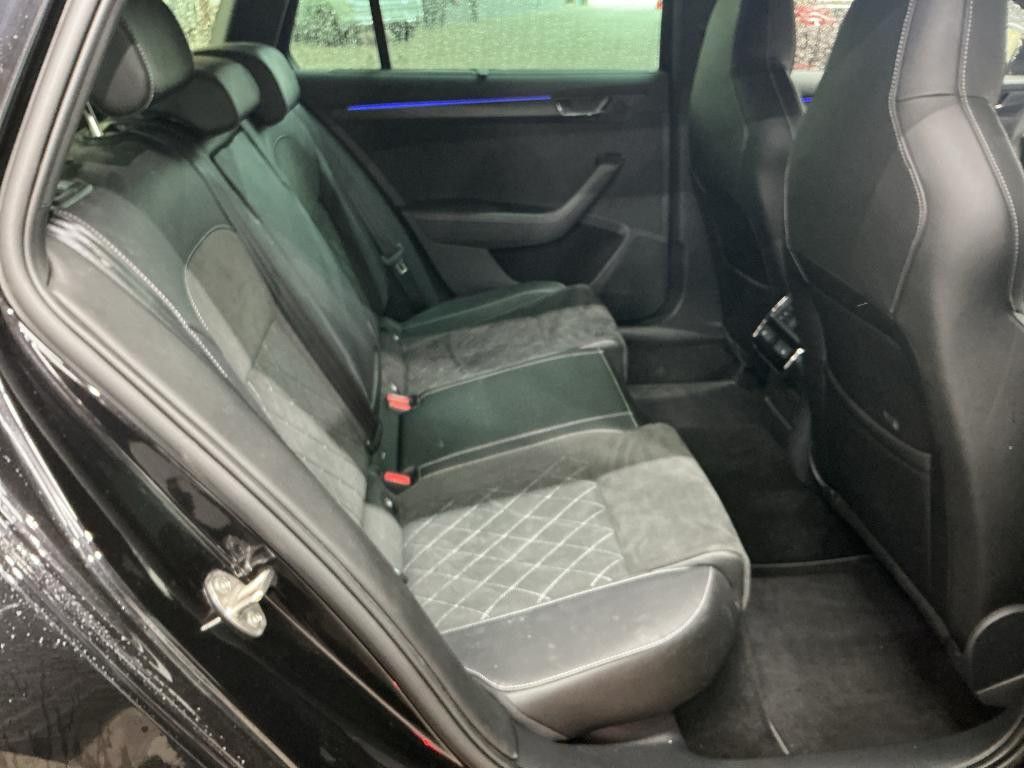 Skoda Superb Combi Sportline 4x4+STANDH+ACC+COLUMBUS+
