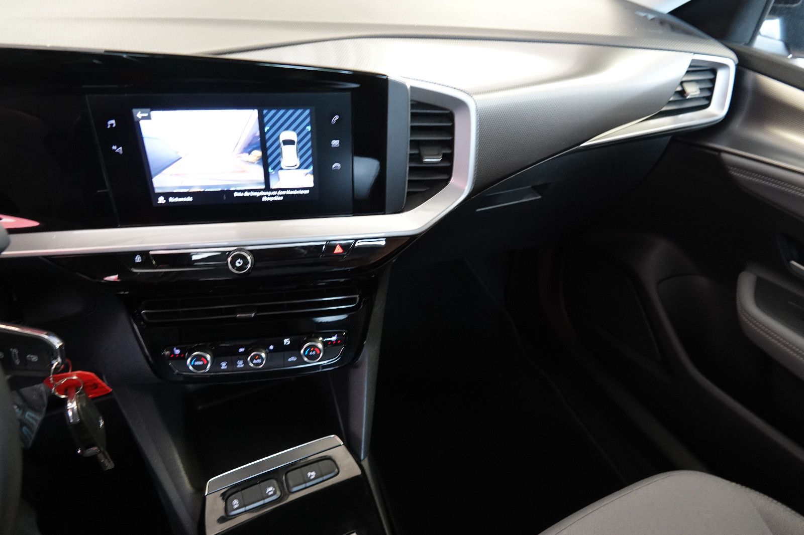 Opel Mokka Elegance - Samsaru's Car Outlet