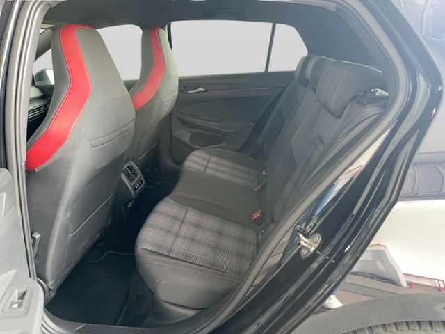 Volkswagen Golf GTi 2.0 TSI DSG - Samsaru's Car Outlet