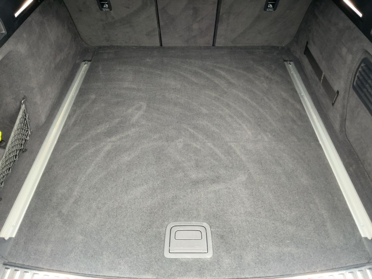 Audi A6 Avant 45TFSI QU S-LINE - Samsaru's Car Outlet