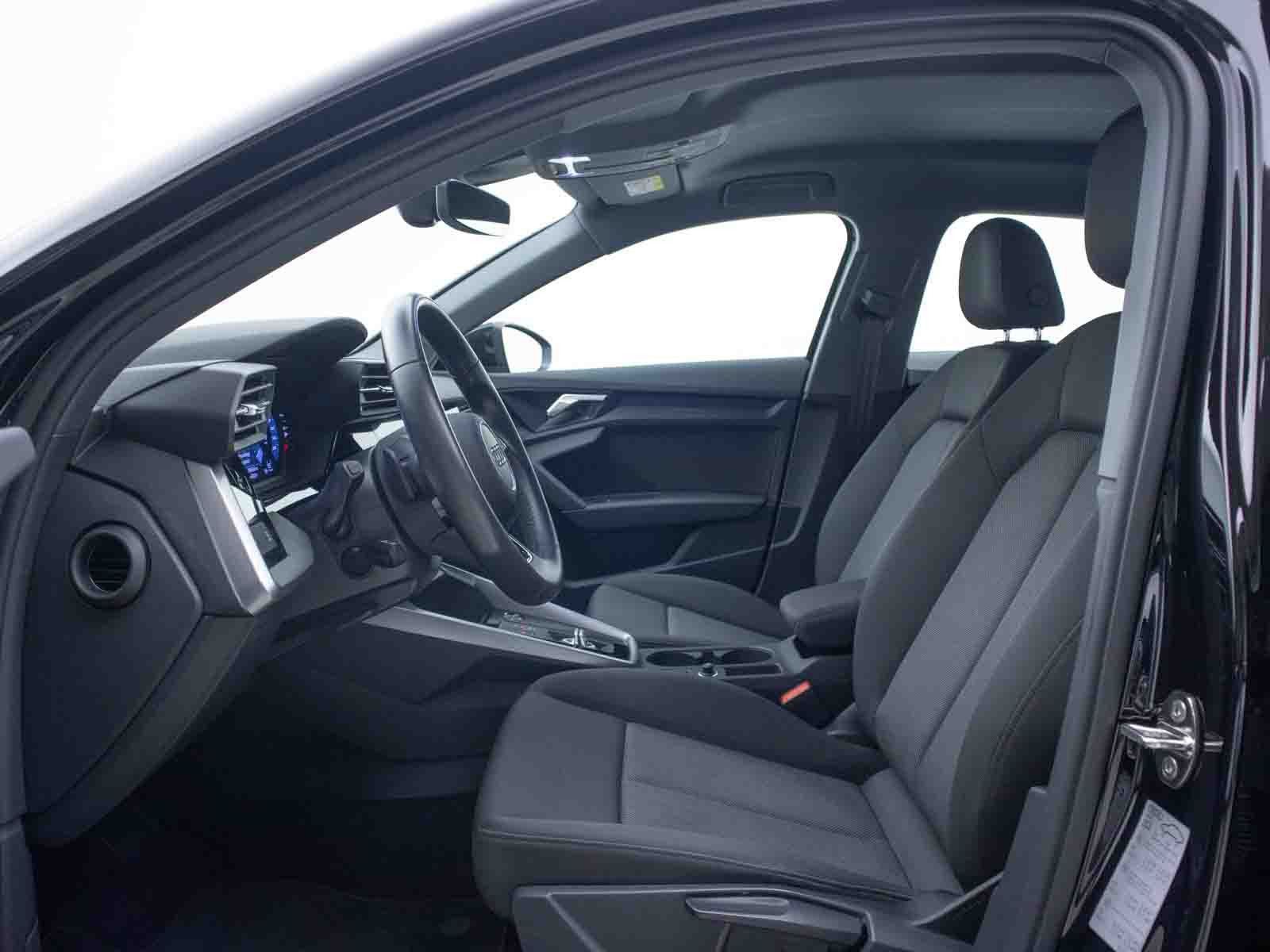 Audi A3 Sportback 40 TFSI e S-TRO*LED*DAB*PDC*ACC*USB