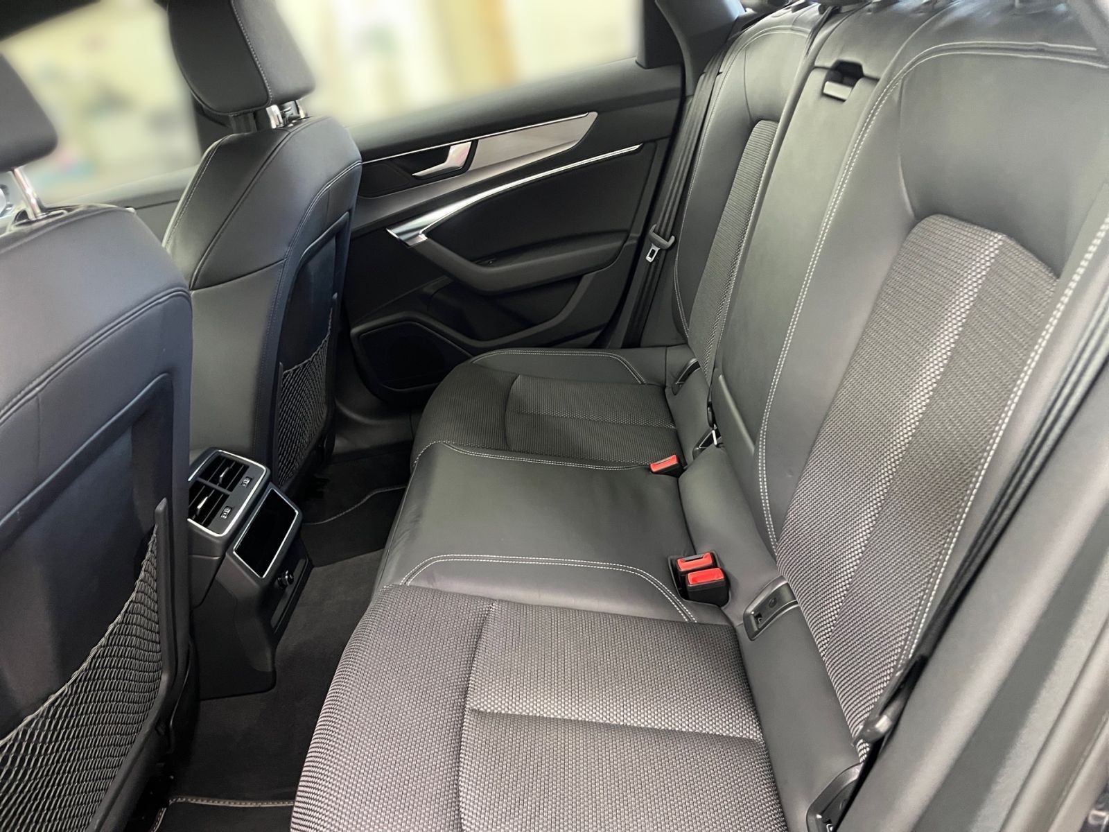 Audi A6 Avant sport 45 TDI quattro S tronic S line Na
