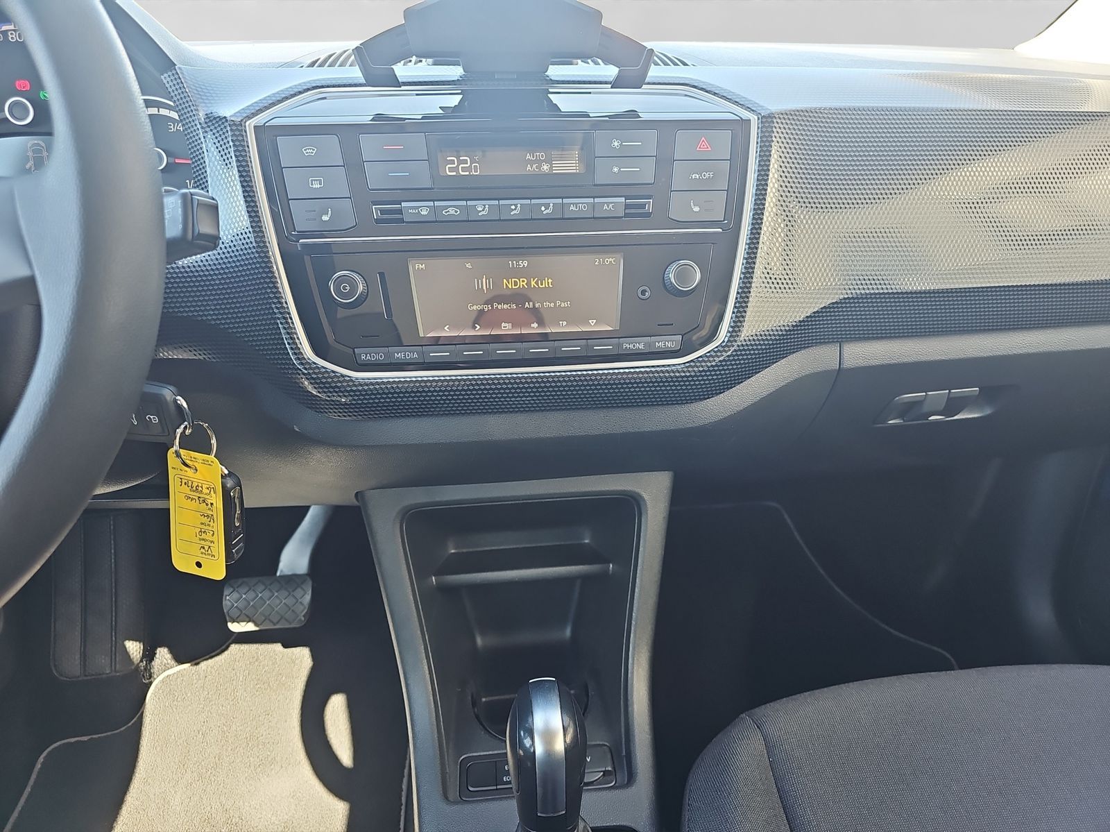 Volkswagen up! e-Up! - Samsaru's Car Outlet