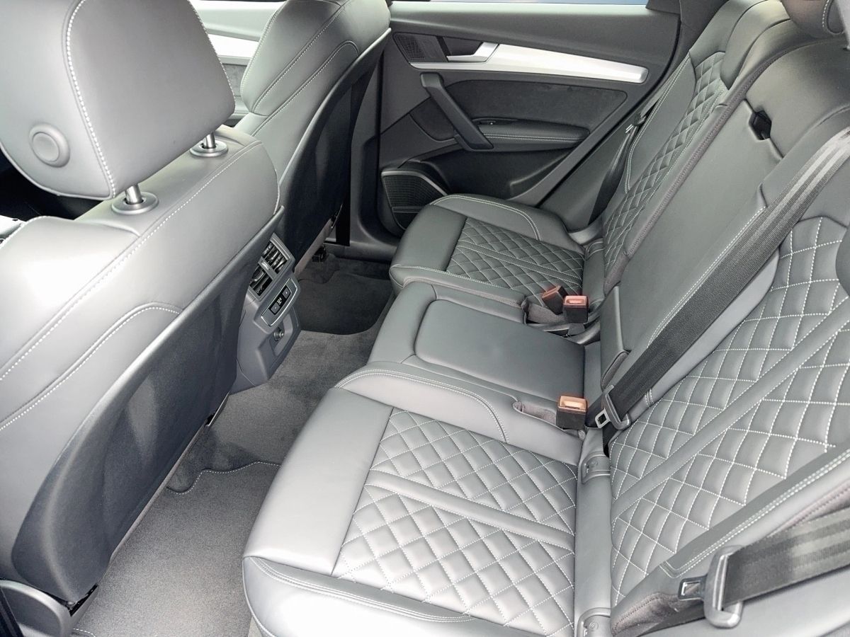 Audi Q5 Sportback S line 40 TDI quattro S tronic AHK|