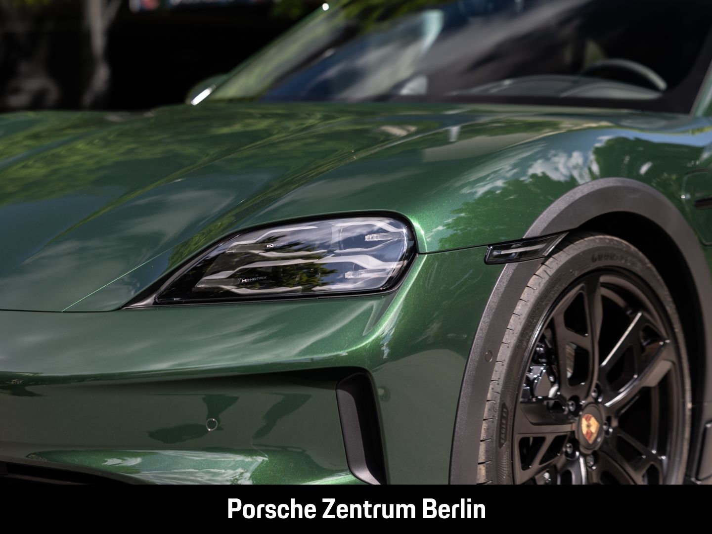 Porsche Taycan 4S Cross Turismo HD-Matrix HA-Lenkung