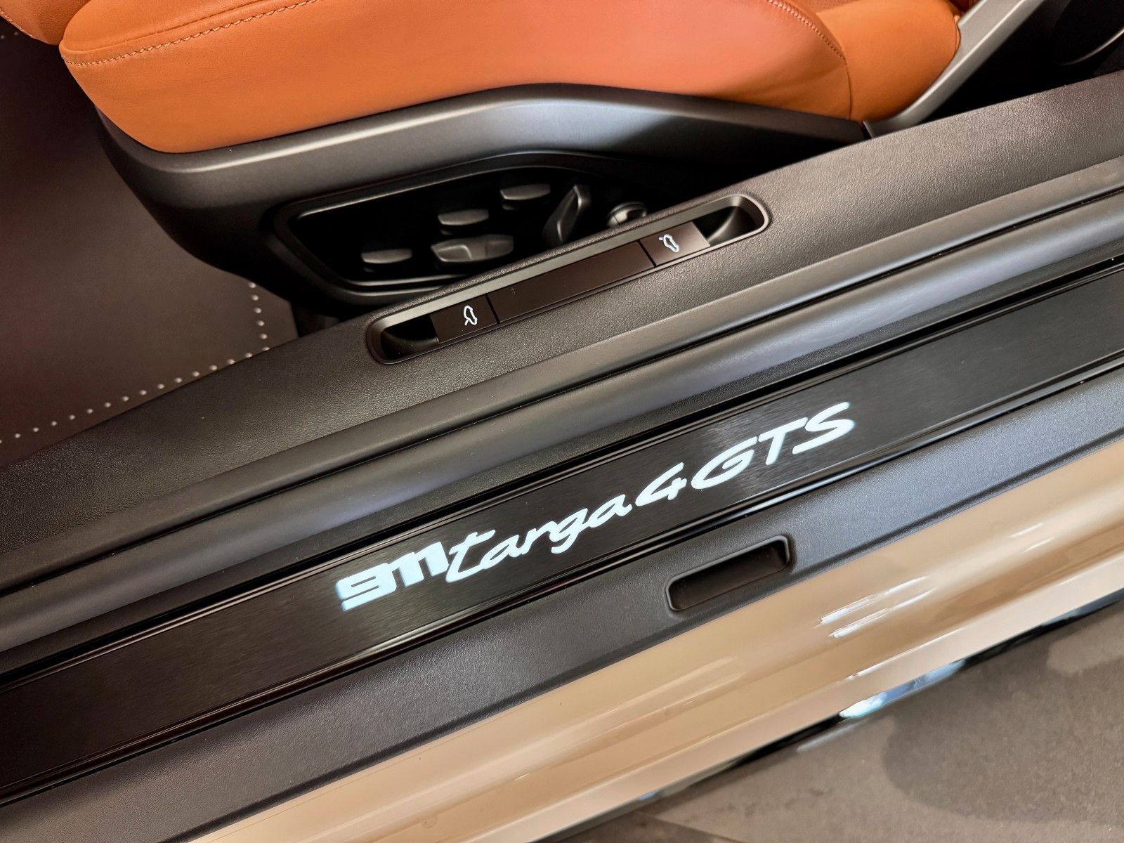 Porsche 992 Targa 4 GTS *FULL* PTS Exclusive NP:183.920€