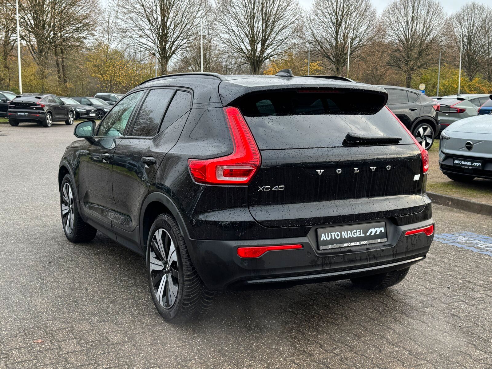 Volvo XC40 T5 Ultimate Dark AHK|PANO|