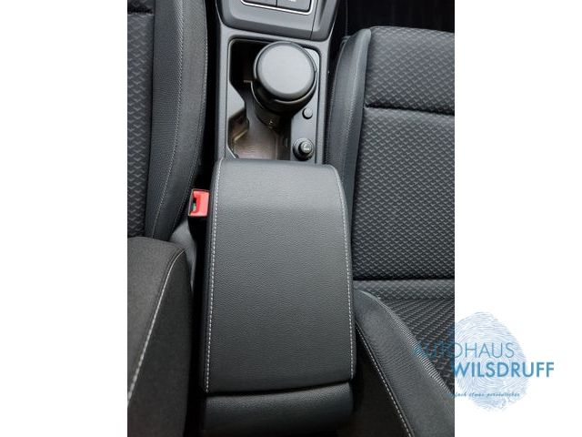 Volkswagen Golf VIII 1.5 TSi Active - Samsaru's Car Outlet