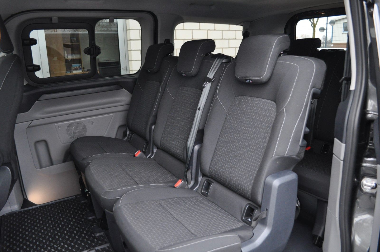 Ford Transit Custom Kombi 320 L1 FWD TREND/AUT/ALU