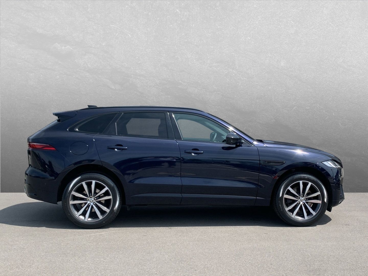 Jaguar F-Pace D300 R-Dynamic SE AHK HUD Pano 3DCam Wint