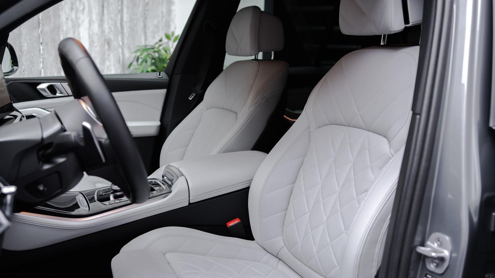 BMW X5 xDrive30d M-Sport HuD AHK 360 Luft H&K Softcl