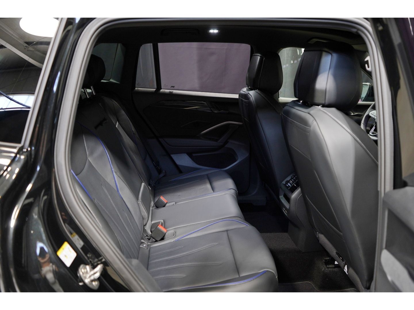 Volkswagen Tiguan R-Line 2.0 TSI OPF DSG 4MOTION Black Styl