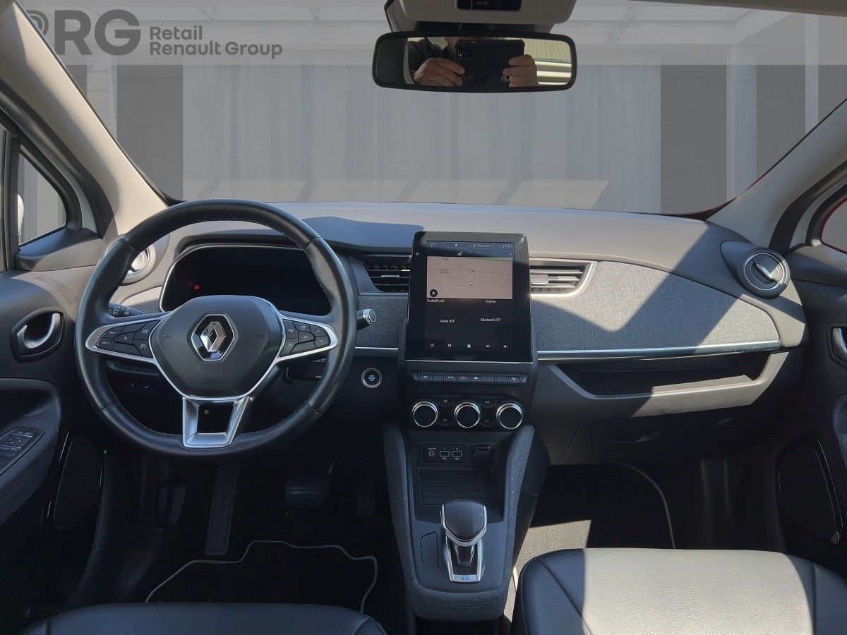 Renault ZOE INTENS R135 50 kWh - Samsaru's Car Outlet