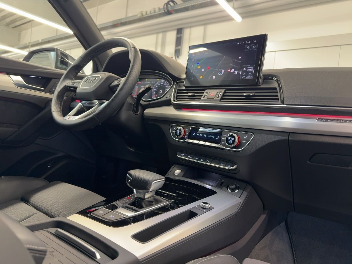 Audi Q5 Sportback S Line 40 TDI quattro Matrix B&O Ka