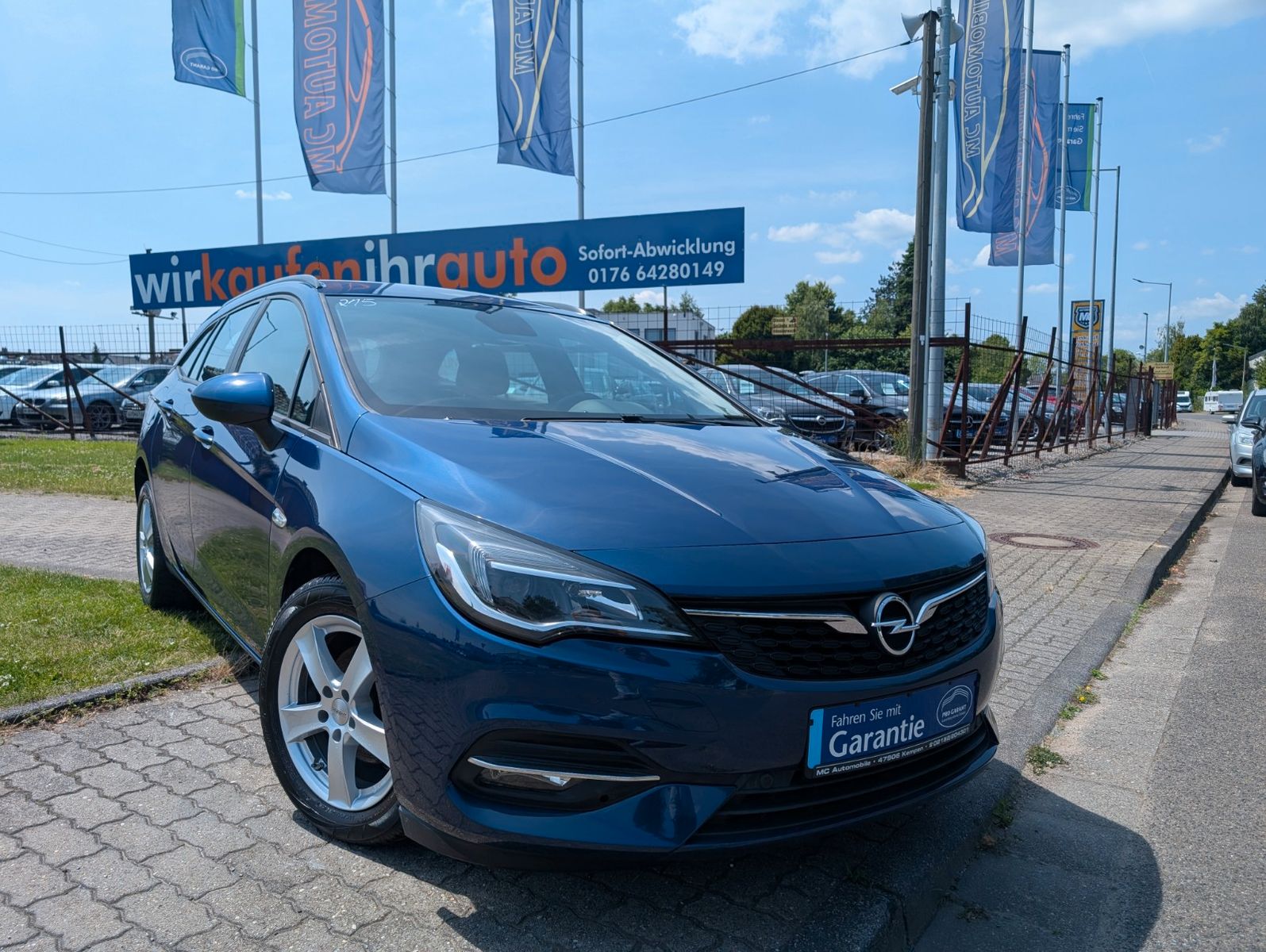 Opel Astra K Sports Tourer Business - Samsaru's Car Outlet