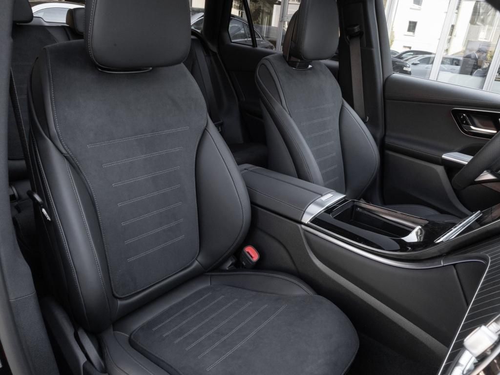 Mercedes-Benz GLC 300 e 4M AMG/LED/Pano/AHK/Burm3D/360/Night