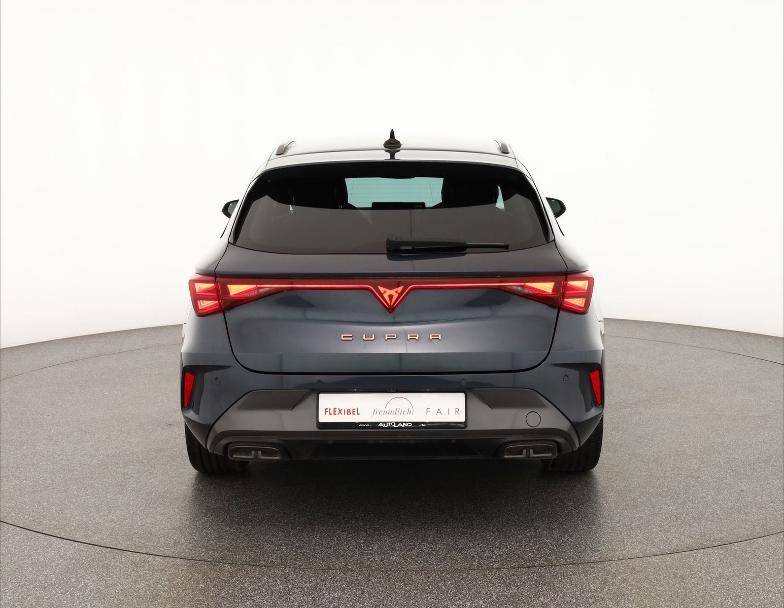 Cupra Leon ST 2.0 TDI DSG - Samsaru's Car Outlet