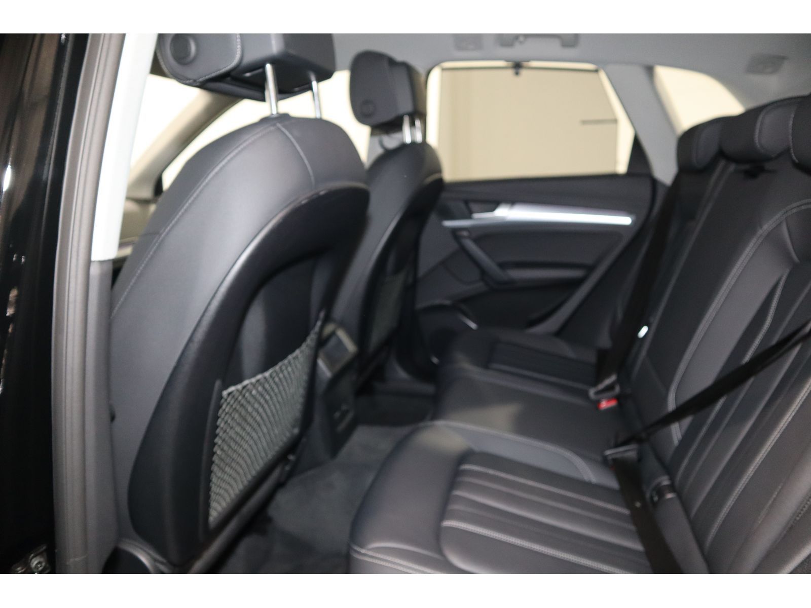Audi Q5 40 TDI quattro - Samsaru's Car Outlet