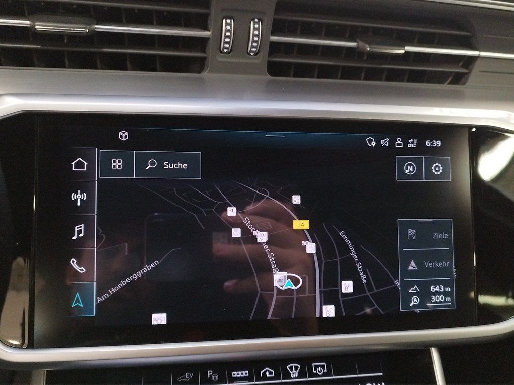Audi A6 Avant 55 TFSIe qu. S tronic S line Pano Navi