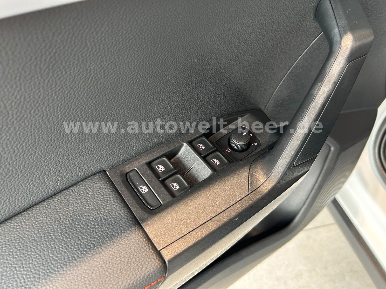 Seat Arona FR 1.5 TSI 150PS DSG *CAM*NAVI*Sitzhz.*