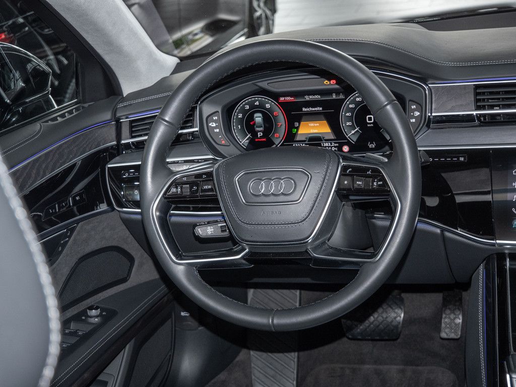 Audi A8 60 TFSI e L quattro - Samsaru's Car Outlet