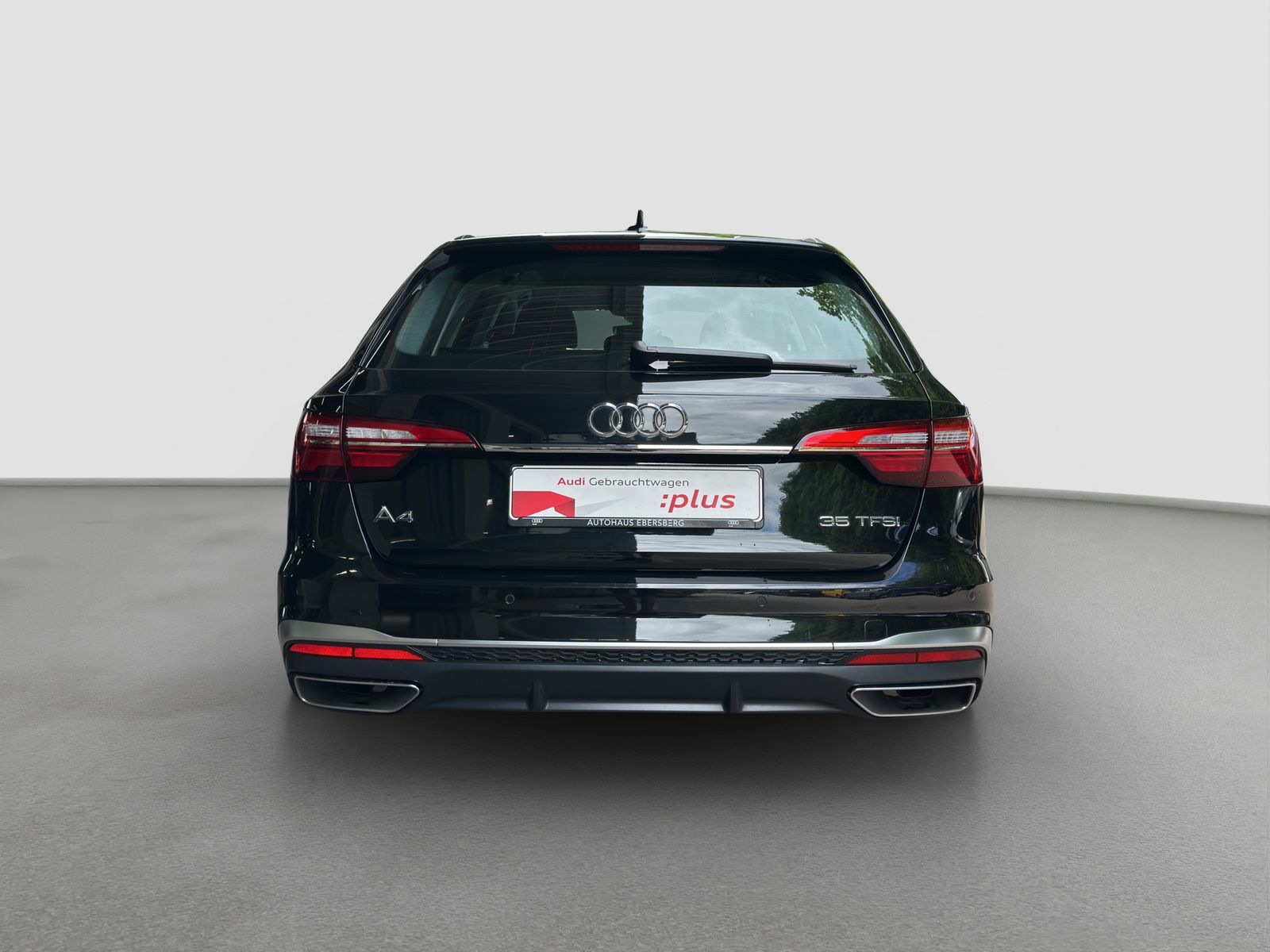 Audi A4 Avant S line 35 TFSI - Samsaru's Car Outlet